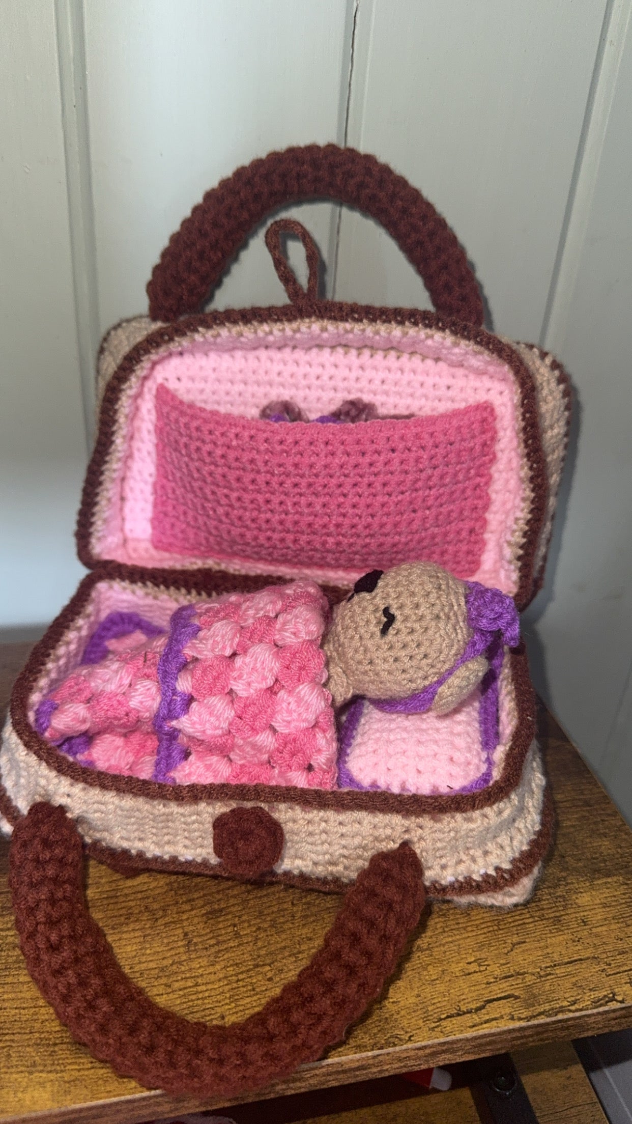Suzi Suitcase